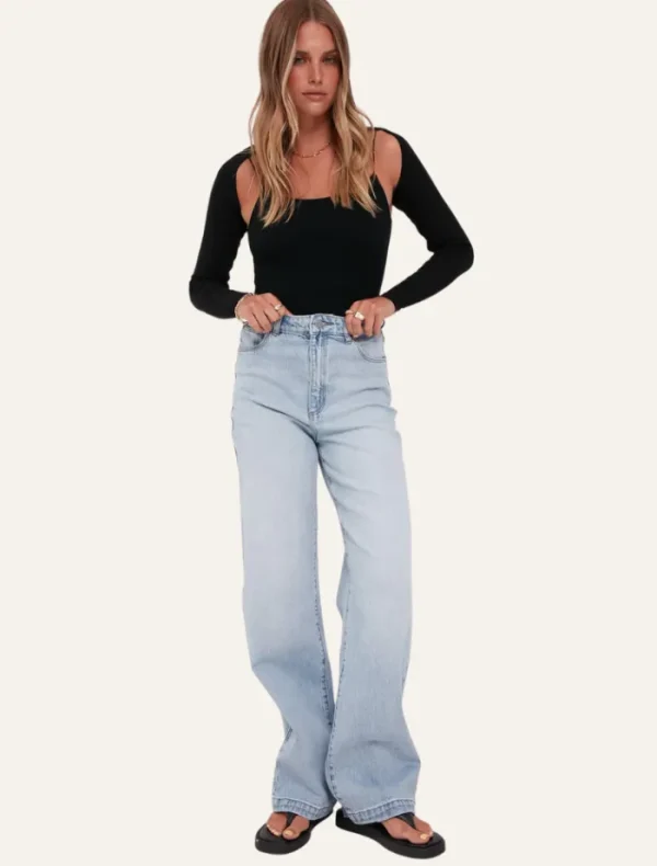 Abrand A 94 High & Wide - Linda Organic< Denim | Tops