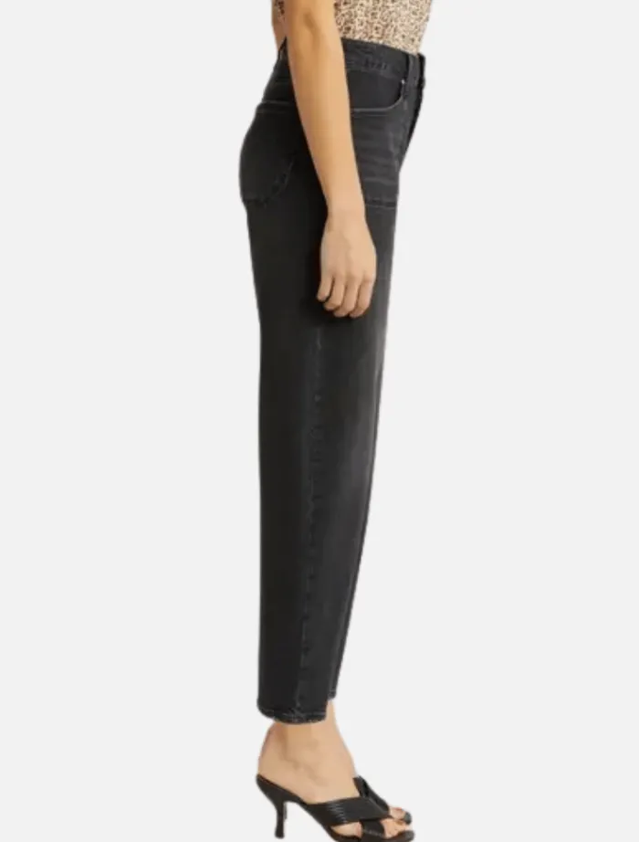 alexis_w_coverted_button__3.webp PAIGE Alexis W/ Coverted Button Fly Tapered - Viper Black< Denim