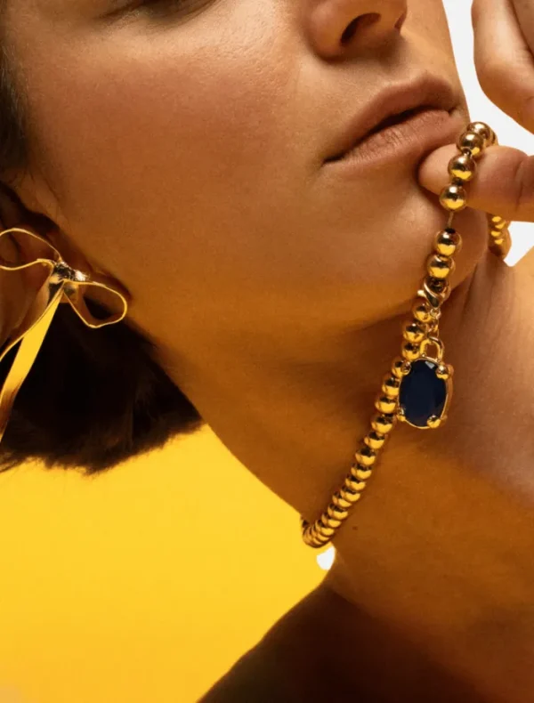 Susmie’s Blue Diamond Charm - Gold< Necklaces
