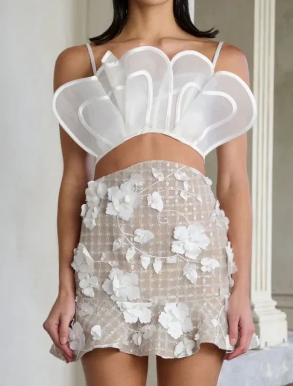 Eliya The Label Boston Skirt - White< Skirts | Tops