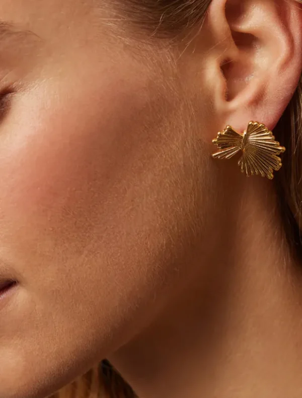 Jolie and Deen Cerise Earrings - Gold< Earrings