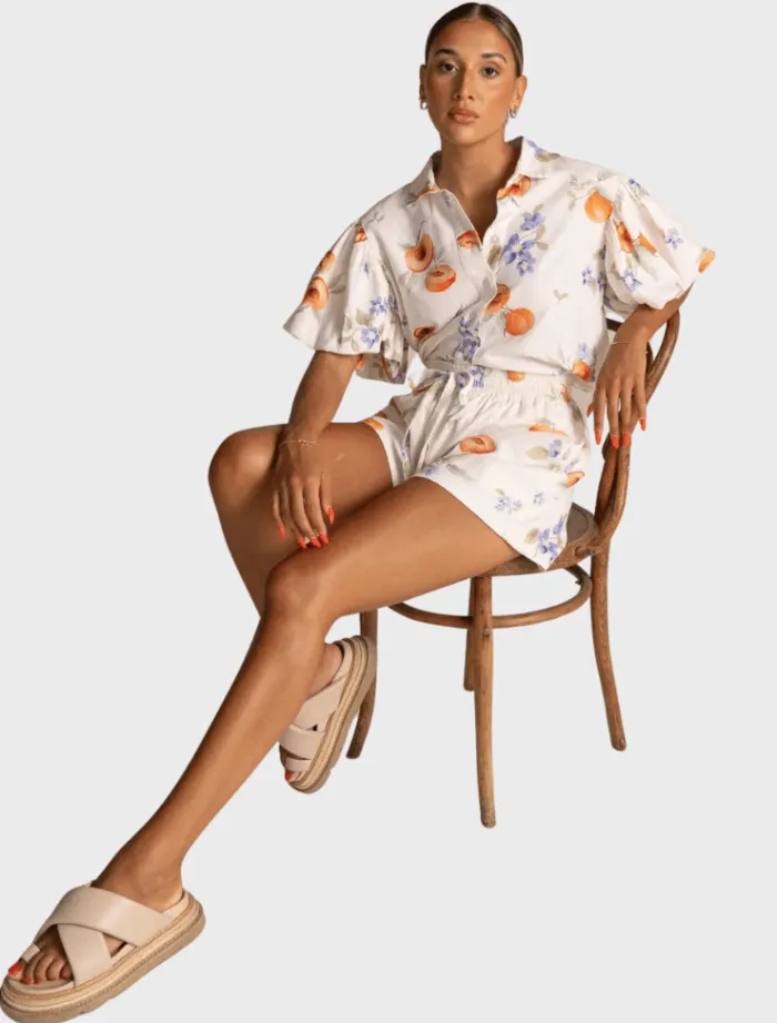 chiara_shorts__sweet_peac_3.webp Zanetta Chiara Shorts – Sweet Peach< Shorts | Shirts