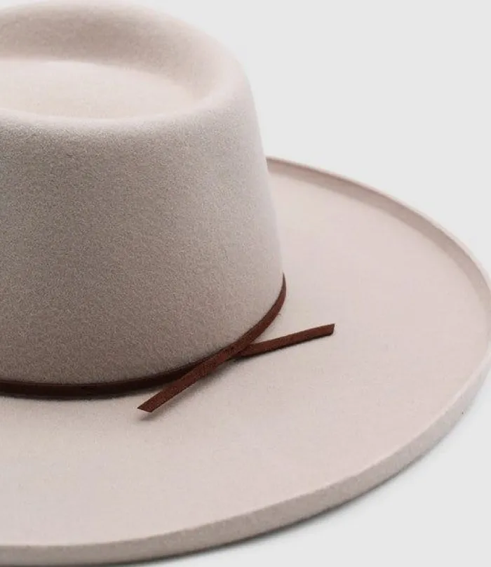 coolibah_fedora__beige_3.webp Ace of Something Coolibah Fedora - Beige< Hats | Hats & Headbands