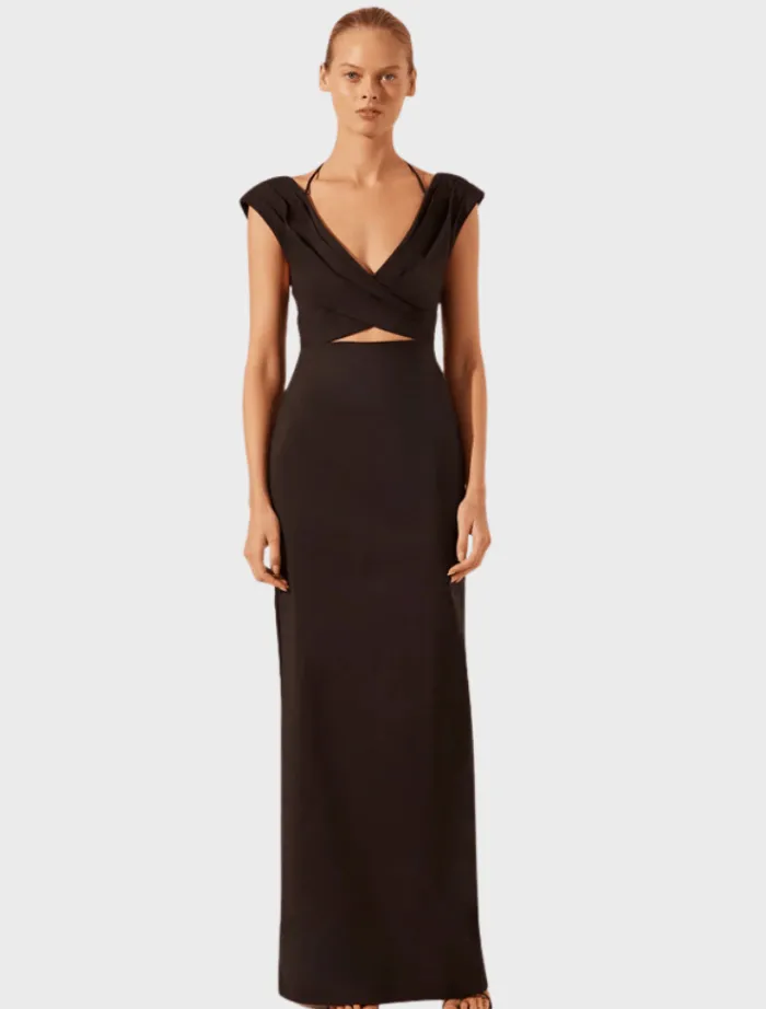 cross_front_ruched_maxi_d_0.webp Shona Joy Cross Front Ruched Maxi Dress - Black< Midi Dresses | Skirts