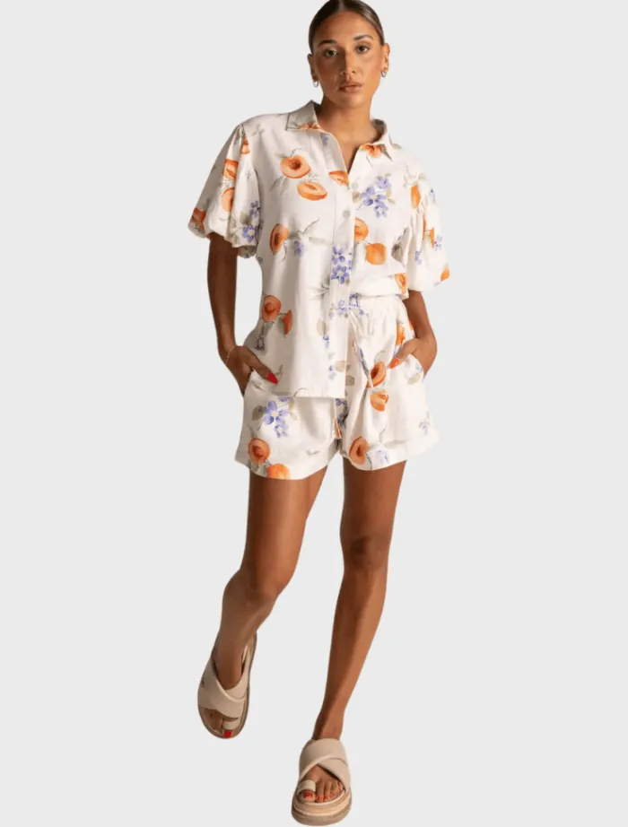 fi_fi_shirt__sweet_peach_0.webp Zanetta Fi Fi Shirt – Sweet Peach< Shorts | Shirts