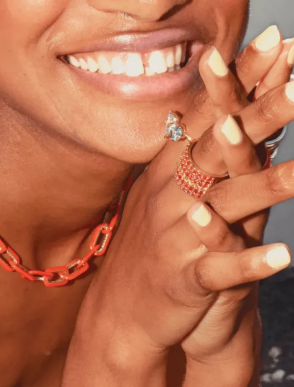 Emma Pills Frosted Ring - Multi< Rings