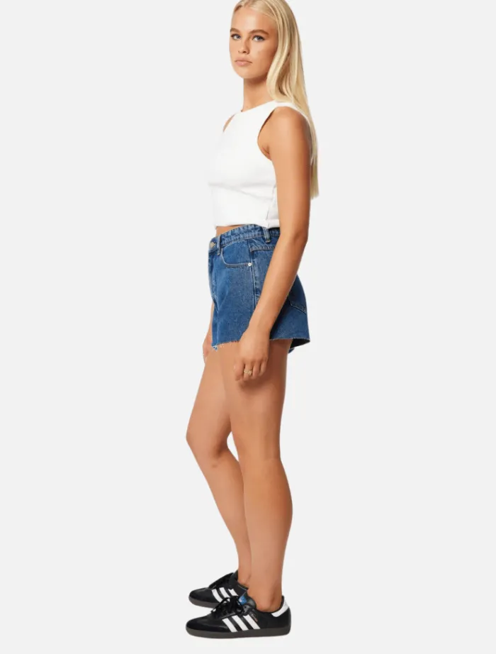 high_relaxed_short__bella_2.webp Abrand High Relaxed Short - Bella< Denim | Shorts