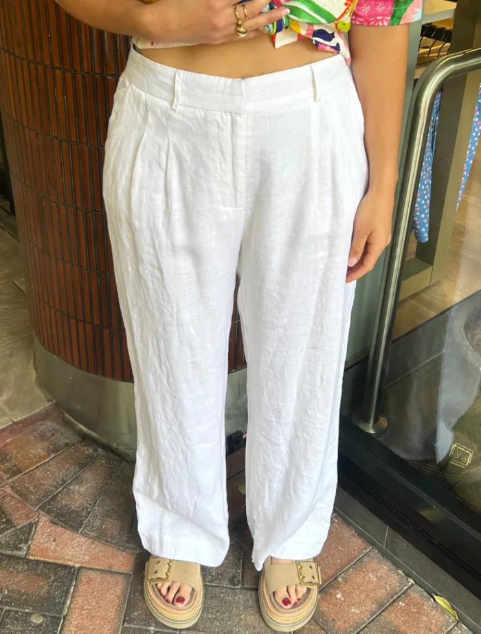 katja_linen_trousers__whi_1.webp Insurge Clothing Katja Linen Trousers - White< Pants