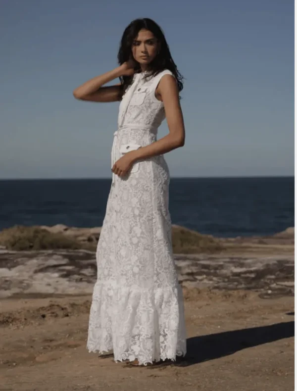 Sonya Layan Lace Dress - White< Casual Dresses