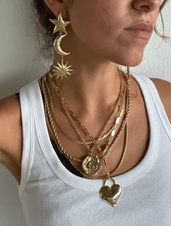 Susmie’s Let Me Go Necklace - Gold< Skirts