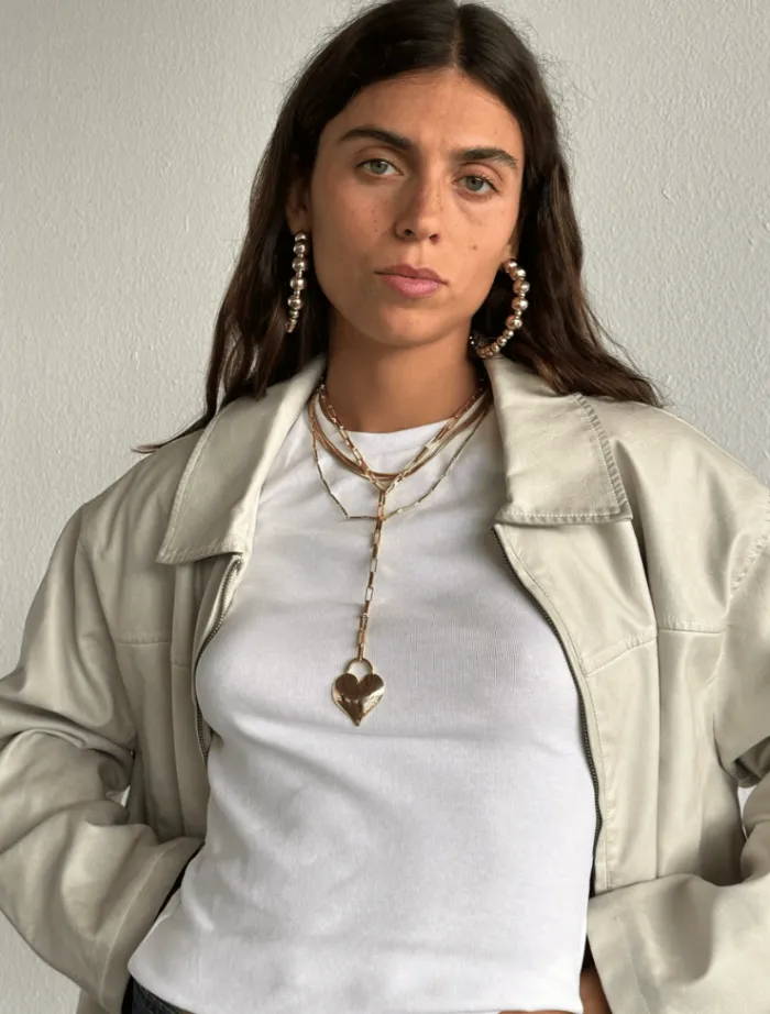 let_me_go_necklace__gold_4.webp Susmie’s Let Me Go Necklace - Gold< Skirts