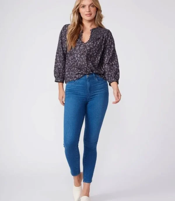 PAIGE Margot Ankle - Amia< Denim