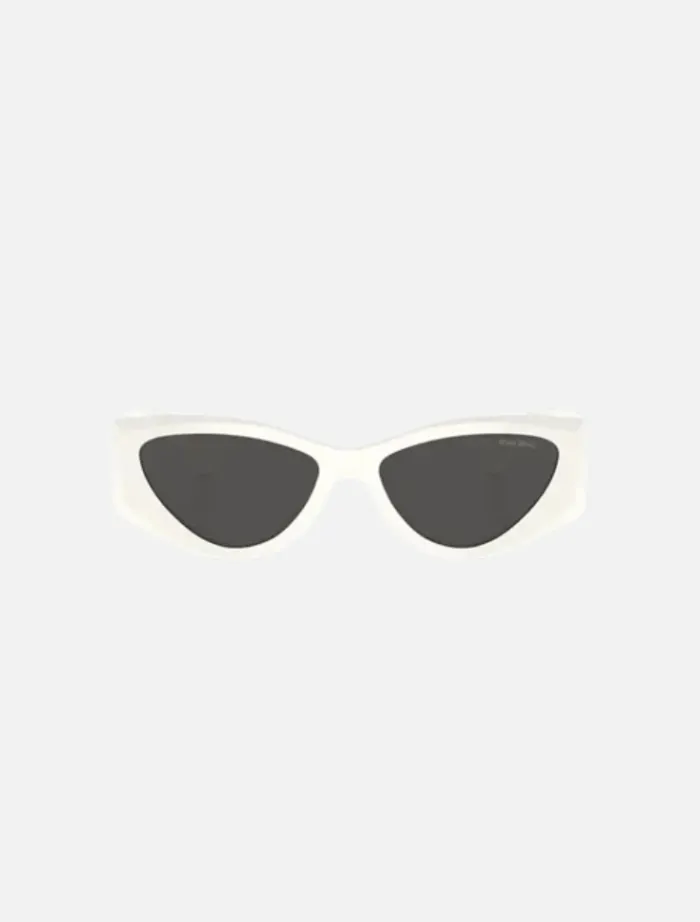 muys_sunglasses__white_1.webp Miu Miu 0MU06YS Sunglasses - White< Sunglasses