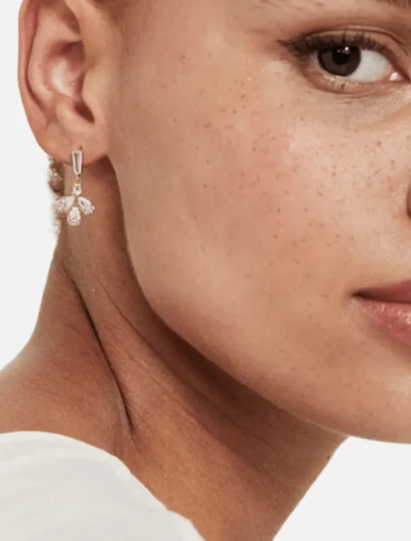 Jolie and Deen Nancy Crystal Earrings - Gold< Earrings