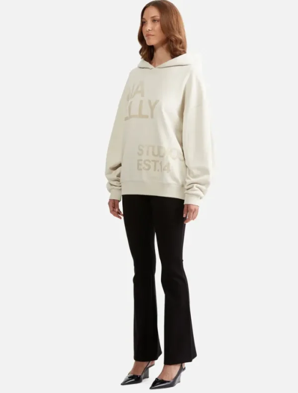 Ena Pelly Stamped Logo Hoodie - Cement< Knitwear