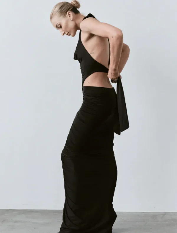 Bayse Uppereast Maxi - Black< Casual Dresses | Midi Dresses