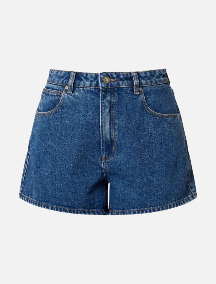 venice_short__bella_5.webp Abrand Venice Short - Bella< Denim | Shorts